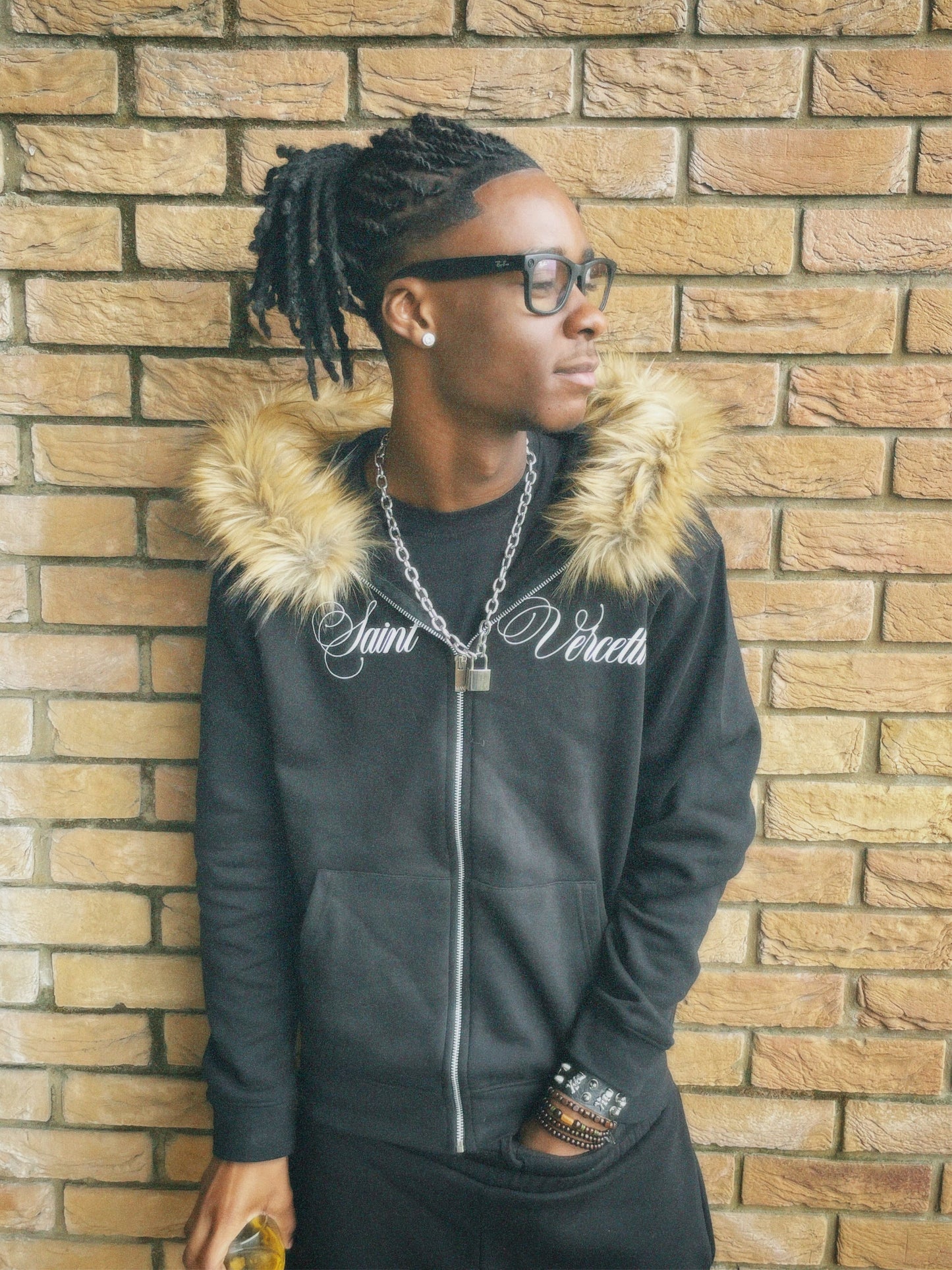 LOS VERC CURSIVE FAUX FUR ZIP HOODIE BLACK/BROWN