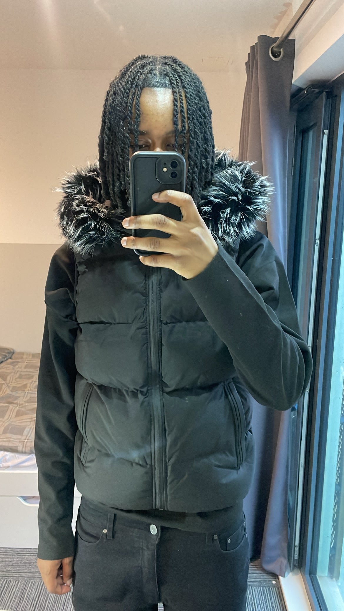 LOS VERC CINDER FAUX FUR GILET BLACK