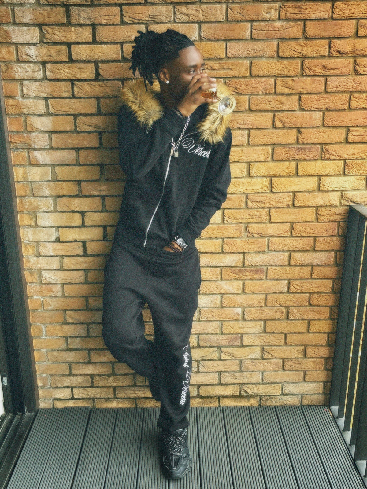 LOS VERC CURSIVE FAUX FUR ZIP TRACKSUIT BLACK/BROWN